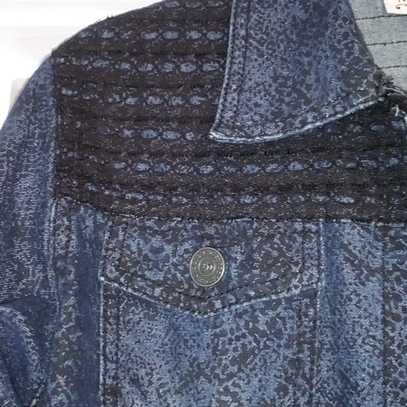 New Direction Snake Pattern Jean Jacket - Picture 2 of 7